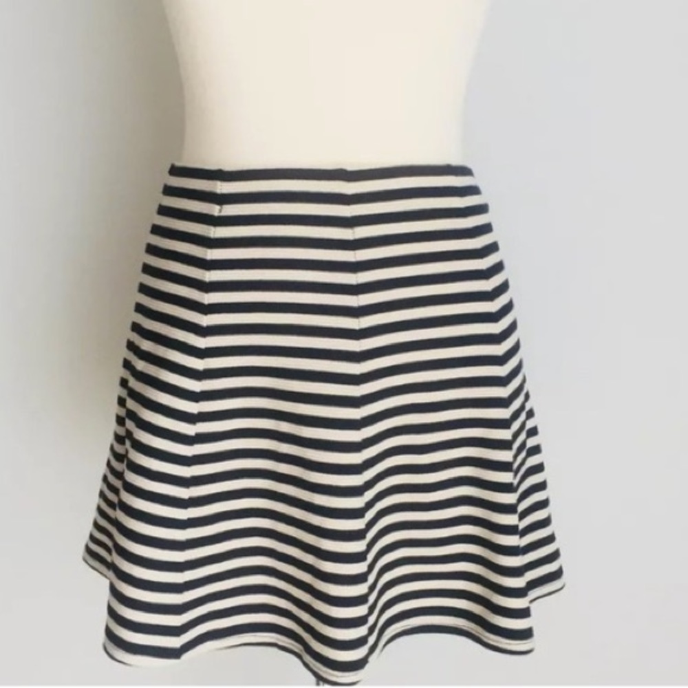 Aeropostale High Waisted Skirt